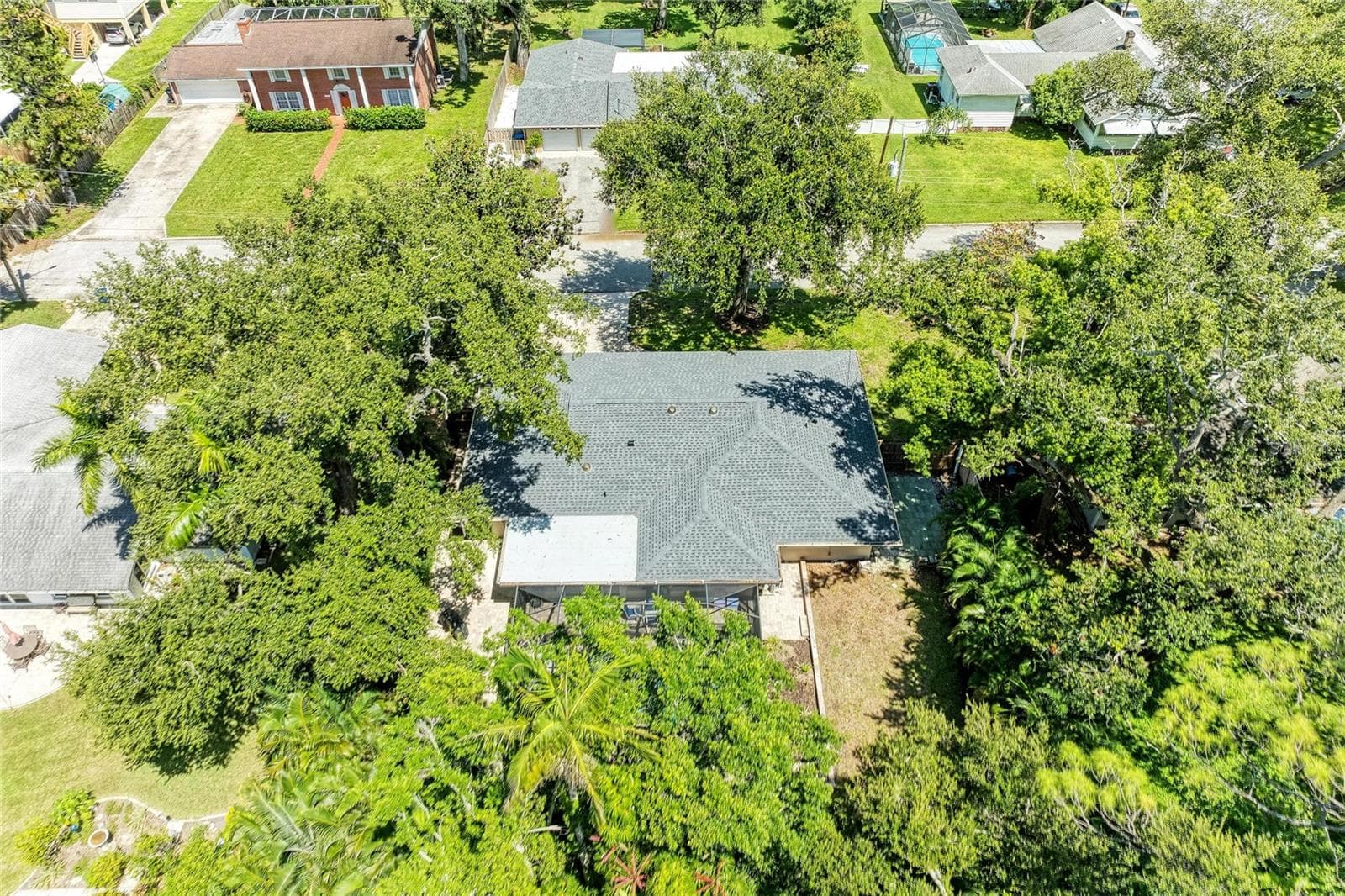 Single Family Residence at 1214 21ST ST W, BRADENTON, photo 52 of 71