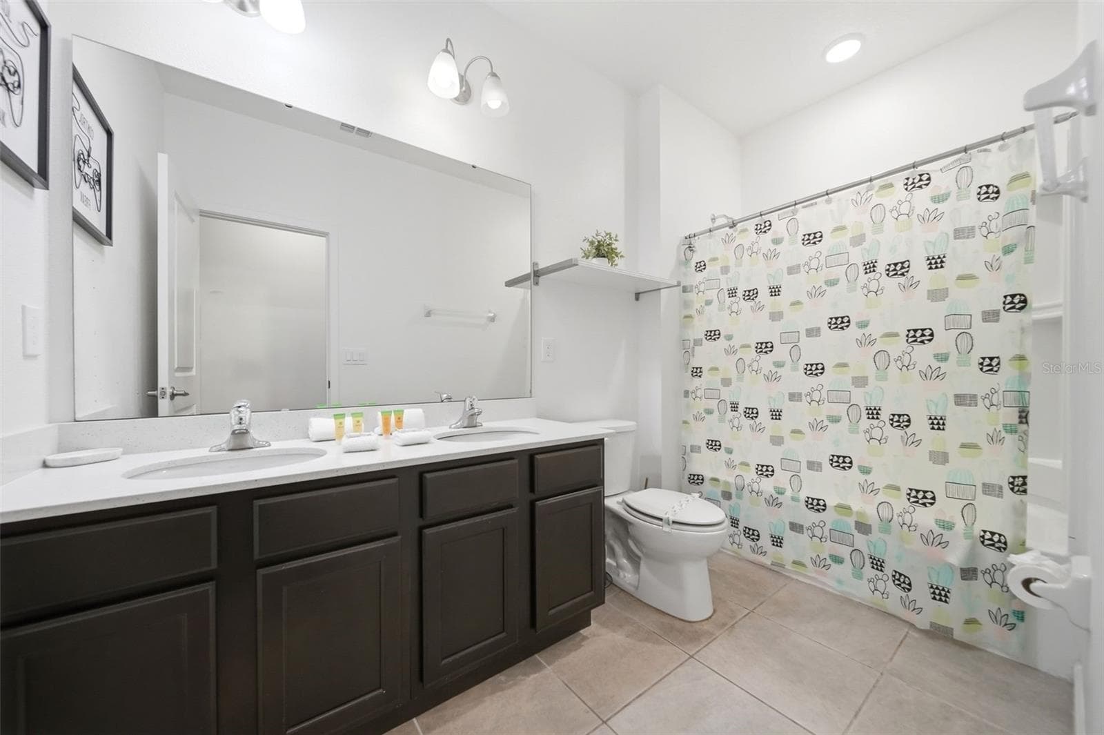 Bathroom 11 - 2532 SHANTI DR, KISSIMMEE