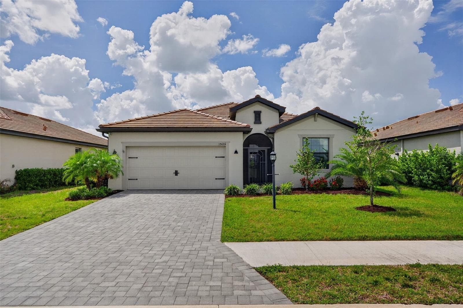 Single Family Residence at 15126 MISTY WATER XING, BRADENTON, photo 4 of 100