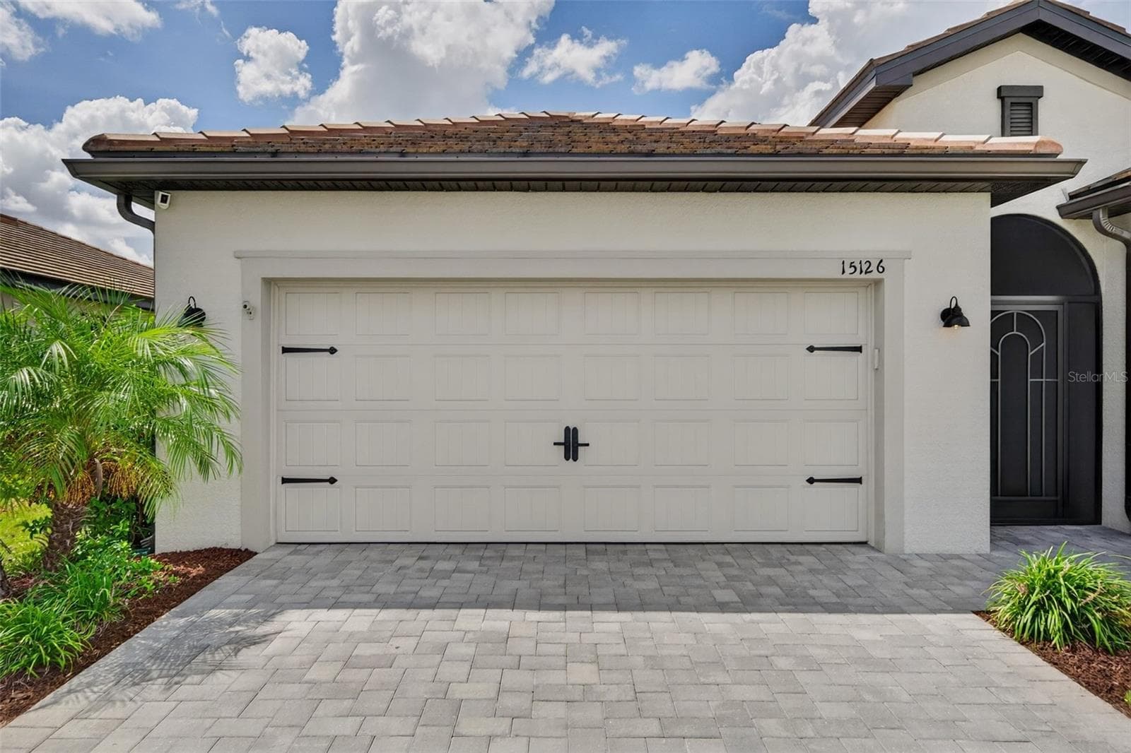 Single Family Residence at 15126 MISTY WATER XING, BRADENTON, photo 10 of 100