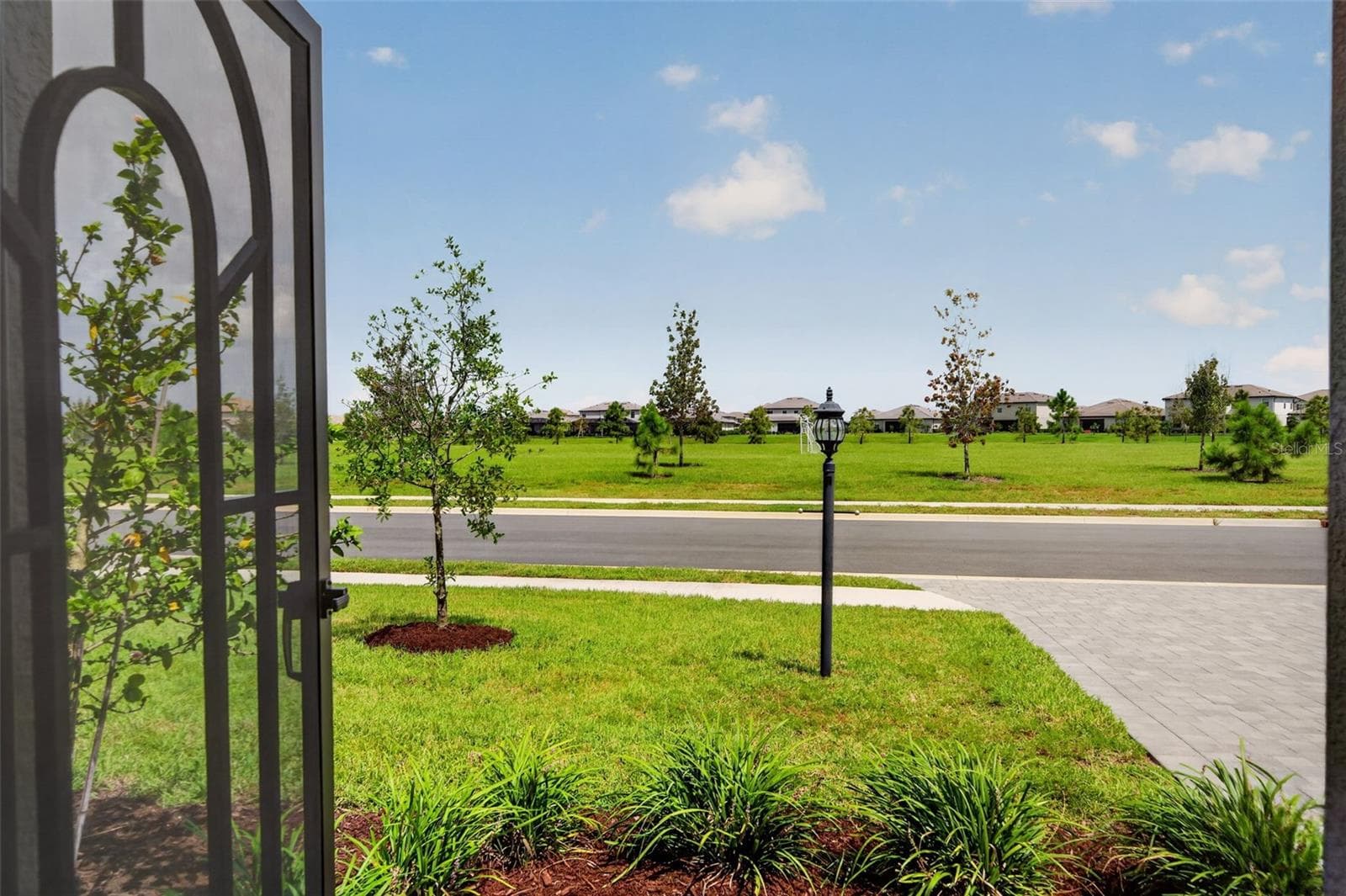 Single Family Residence at 15126 MISTY WATER XING, BRADENTON, photo 17 of 100