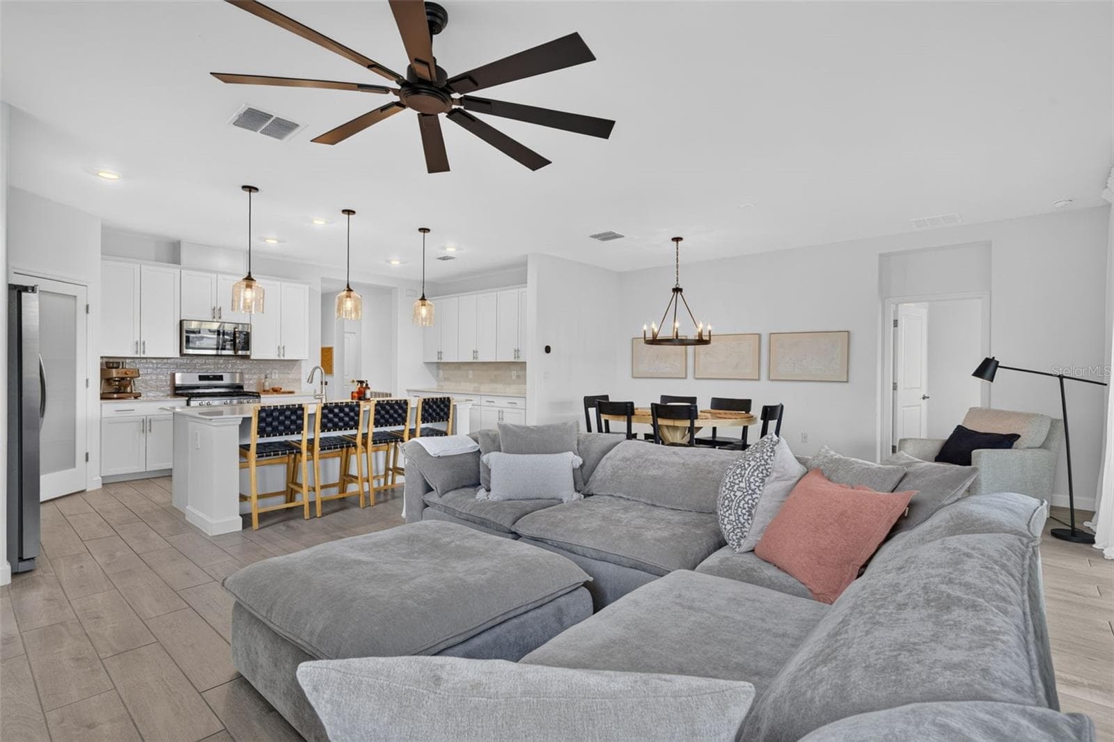 Single Family Residence at 15126 MISTY WATER XING, BRADENTON, photo 59 of 100