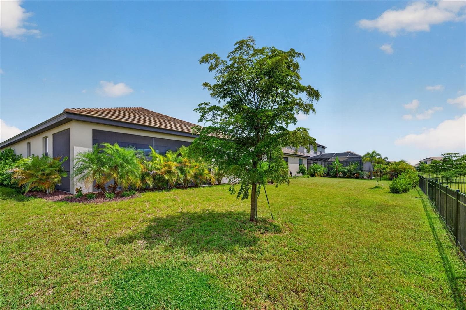 Single Family Residence at 15126 MISTY WATER XING, BRADENTON, photo 65 of 100