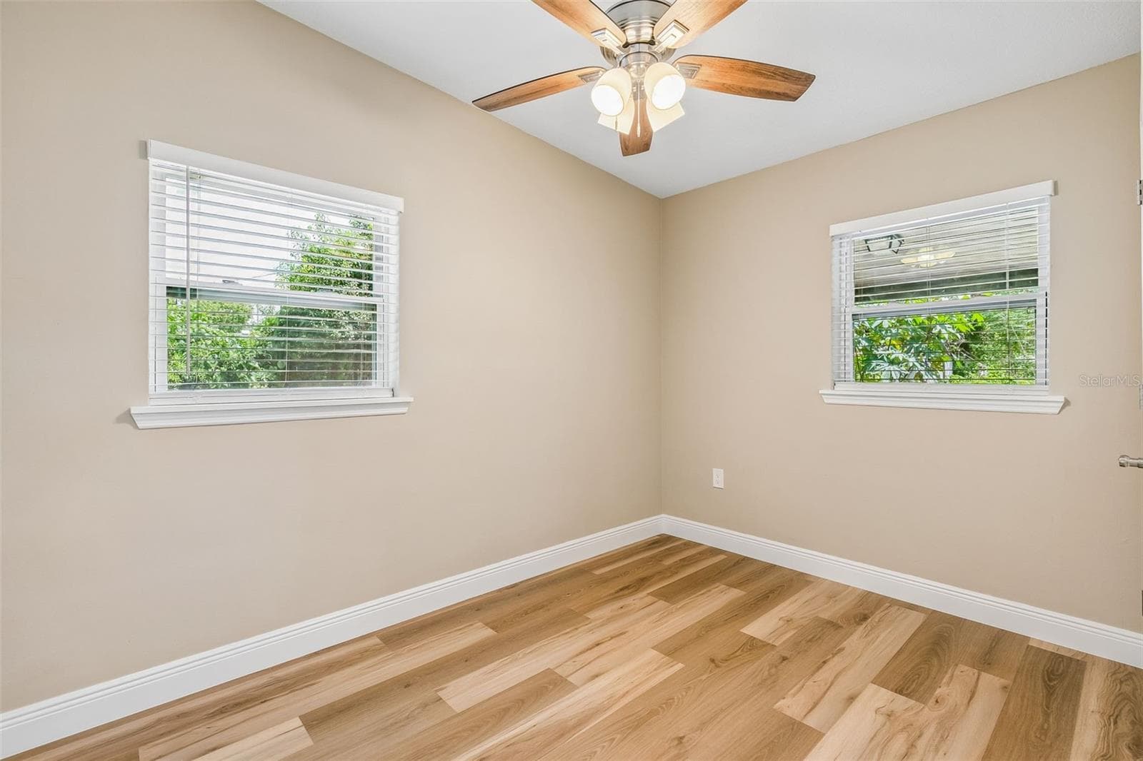 Single Family Residence at 2821 W AMELIA ST, ORLANDO, photo 20 of 39