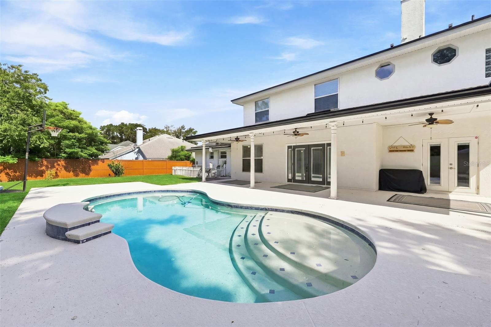 Saltwater/Solar Pool - 1349 VALLEY PINE CIR, APOPKA