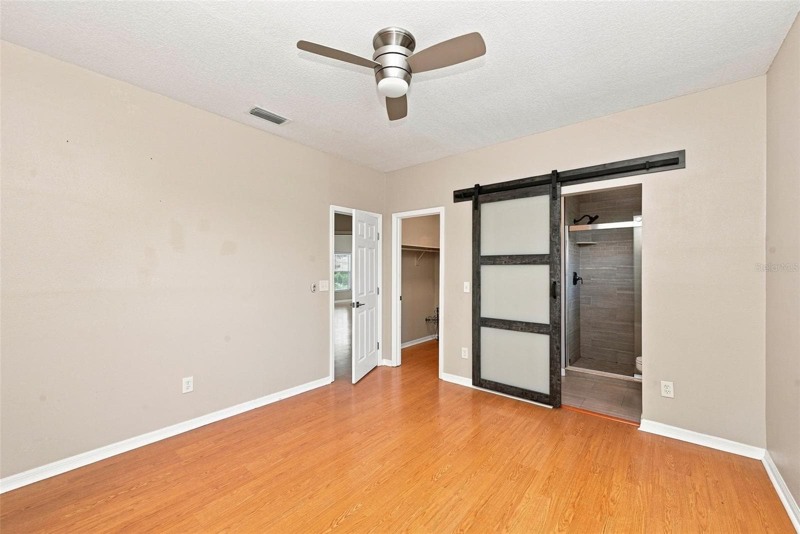 bedroom 4 with private en suite - 1349 VALLEY PINE CIR, APOPKA