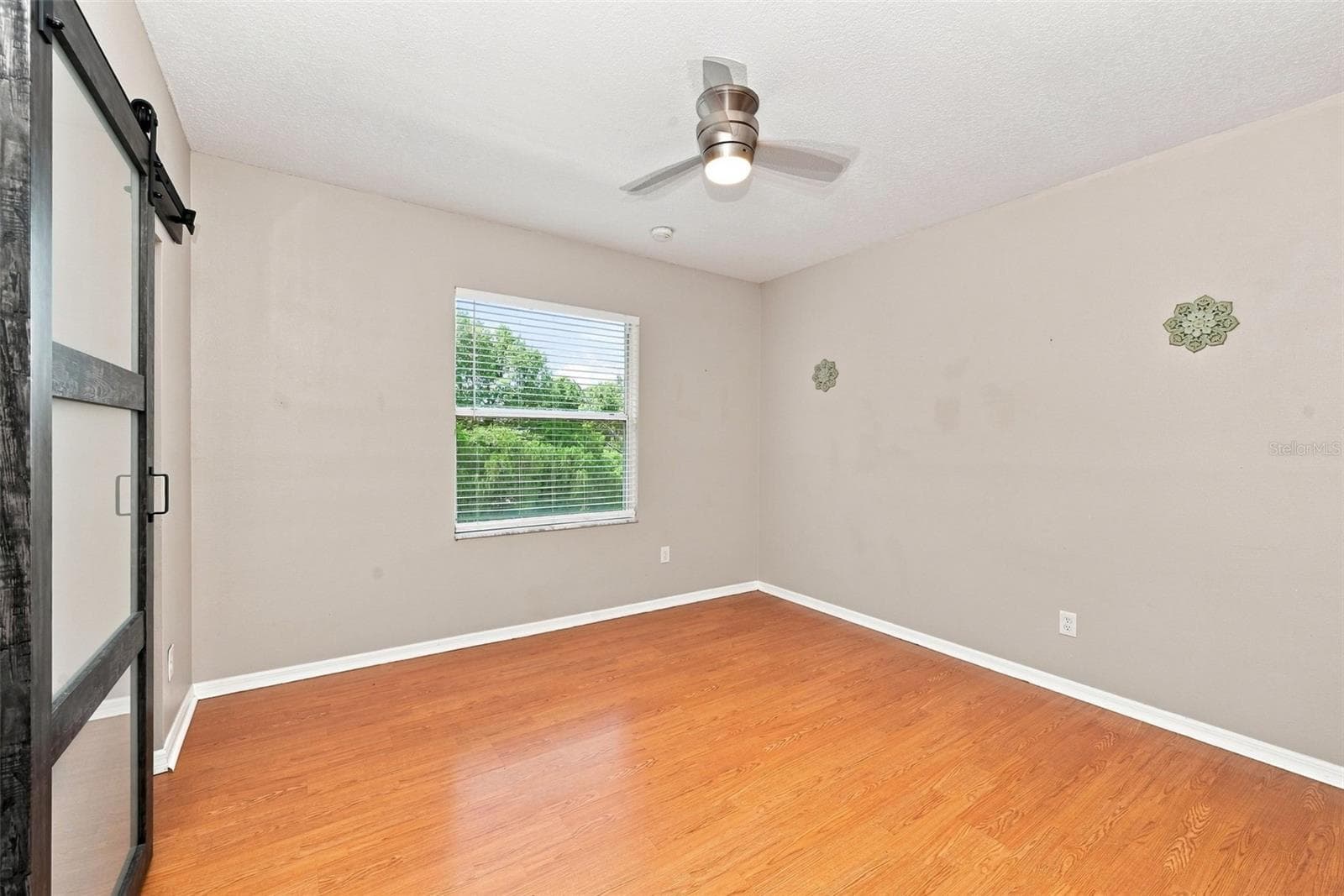 bedroom 4 with private en suite - 1349 VALLEY PINE CIR, APOPKA