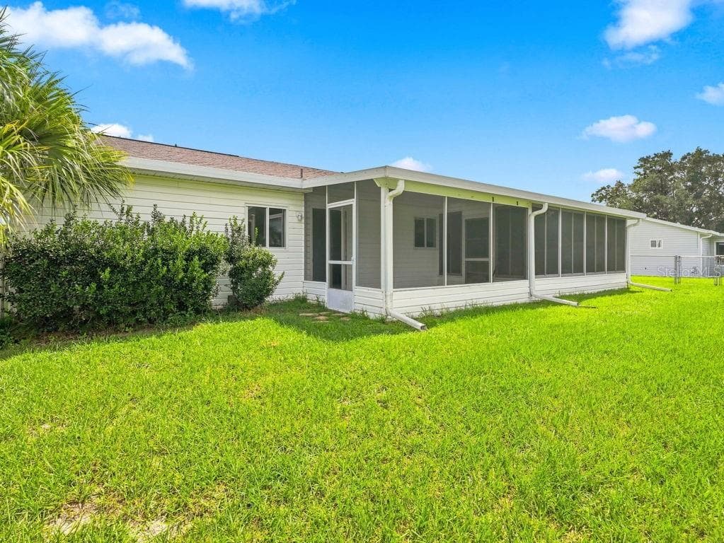 Single Family Residence at 17624 SE 108TH TER, SUMMERFIELD, photo 24 of 35