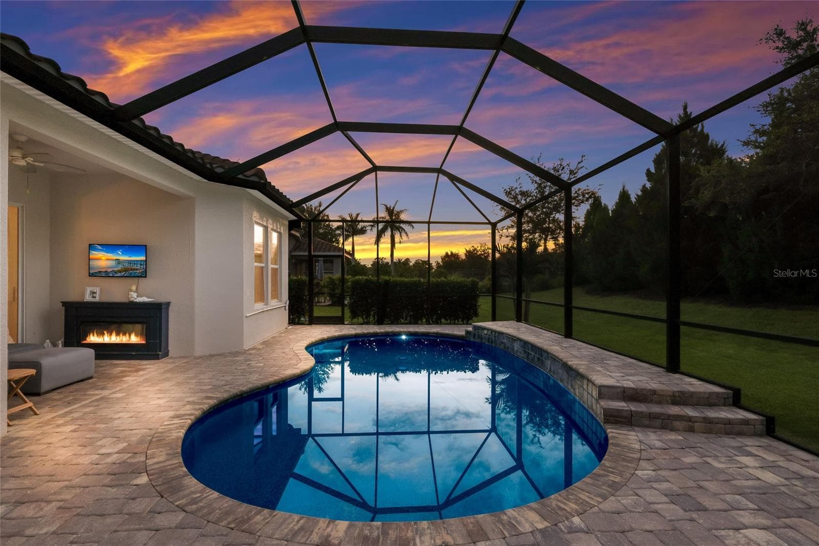 Single Family Residence at 13807 AMERICAN PRAIRIE PL, LAKEWOOD RANCH, photo 22 of 78