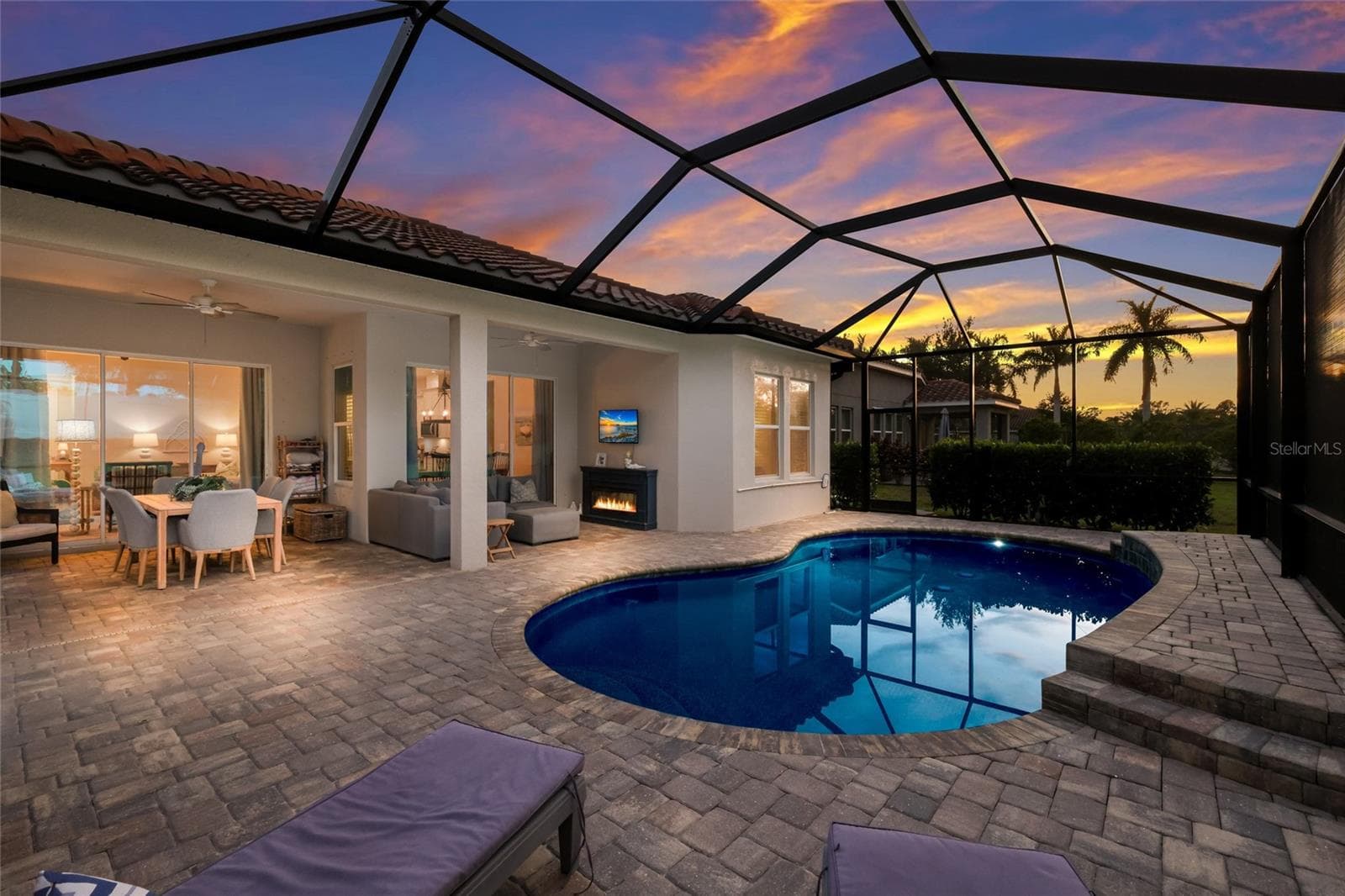 Single Family Residence at 13807 AMERICAN PRAIRIE PL, LAKEWOOD RANCH, photo 23 of 78