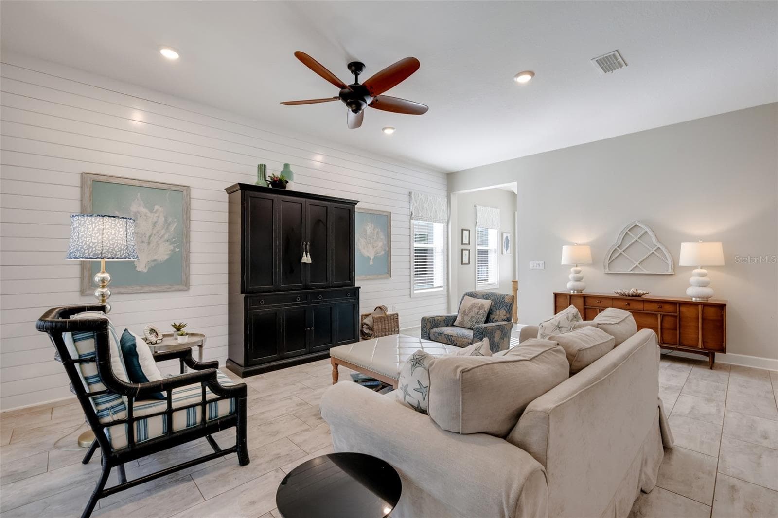 Single Family Residence at 13807 AMERICAN PRAIRIE PL, LAKEWOOD RANCH, photo 33 of 78