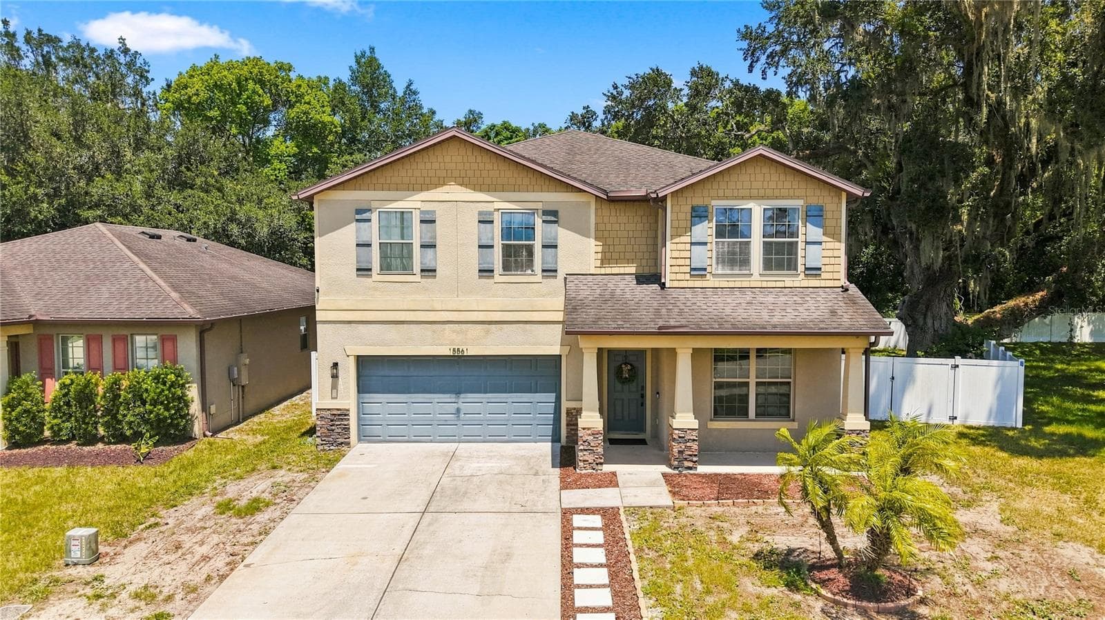 Single Family Residence at 15561 STONE HOUSE DR, BROOKSVILLE, photo 5 of 50