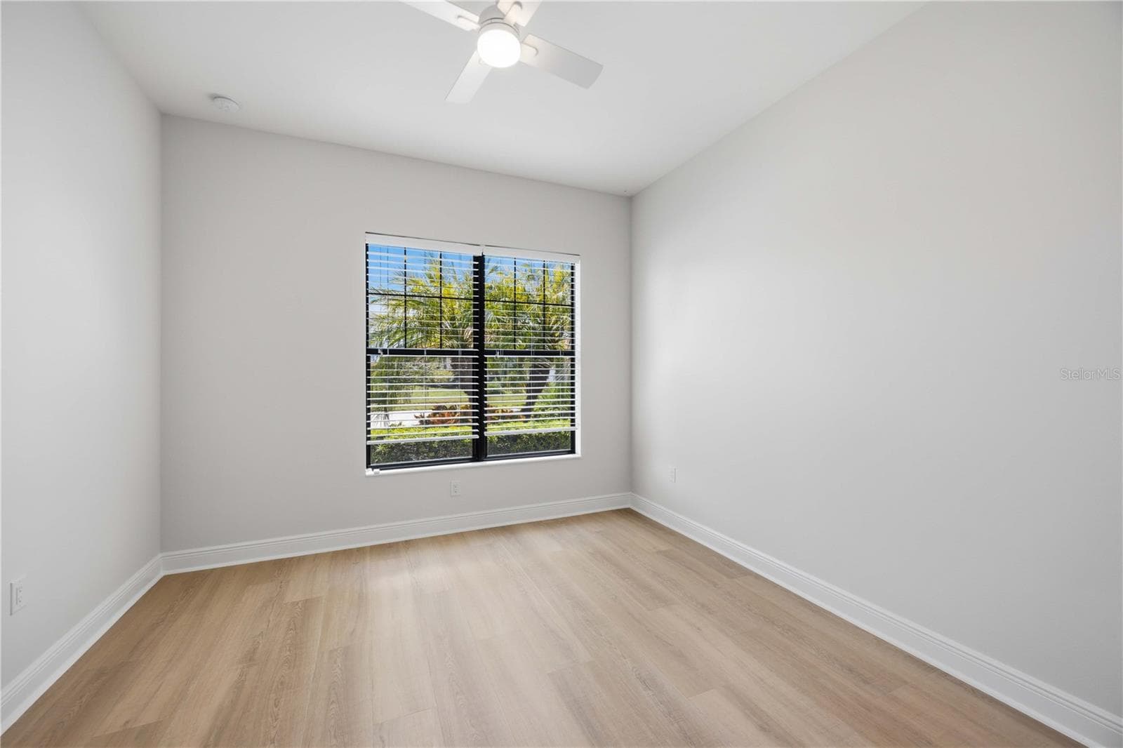 Bedroom 1 - at the front of the home - 23781 WAVERLY CIR, VENICE