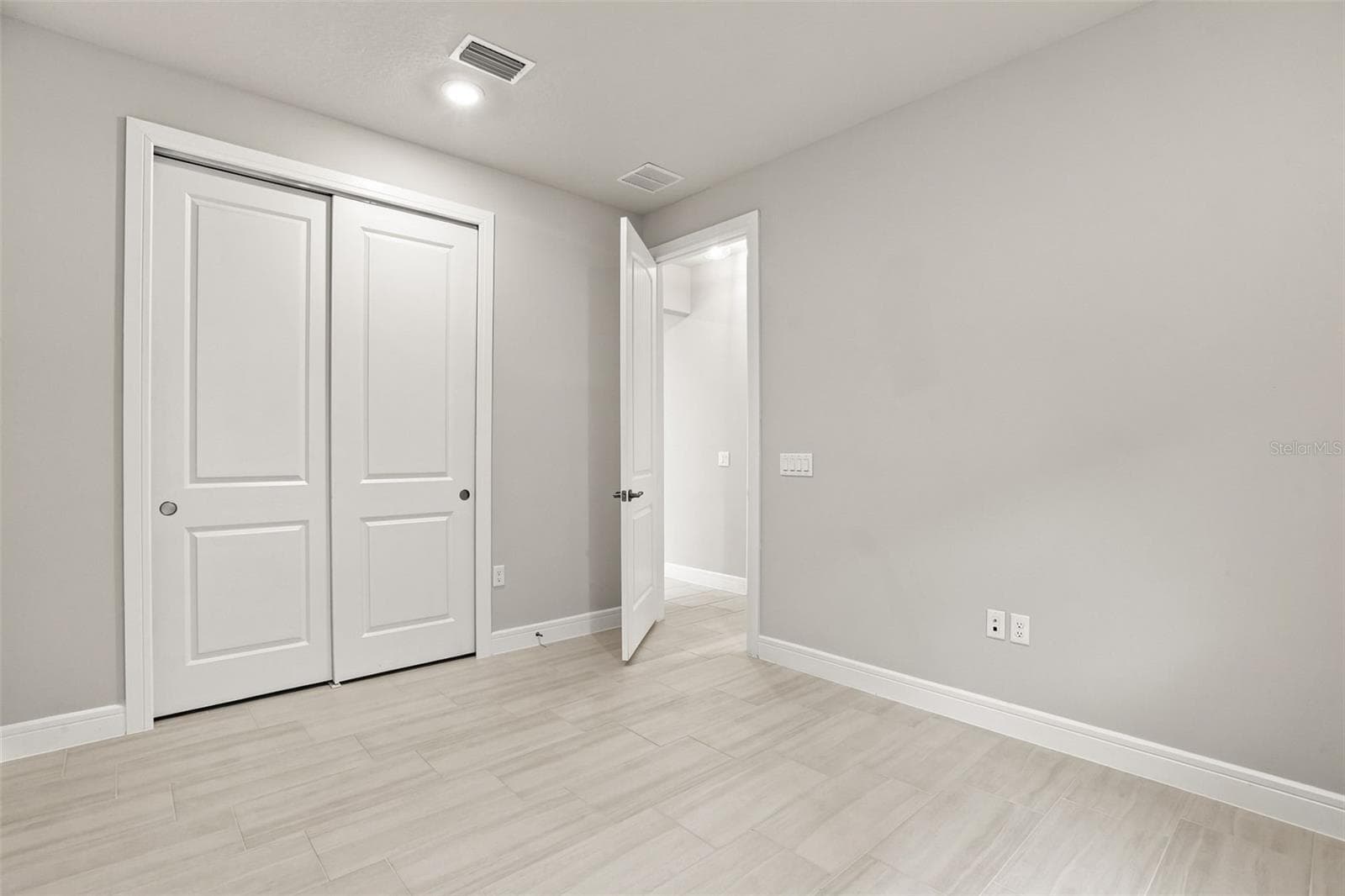 Single Family Residence at 13355 SUNNY RETREAT LN, WINTER GARDEN, photo 24 of 60