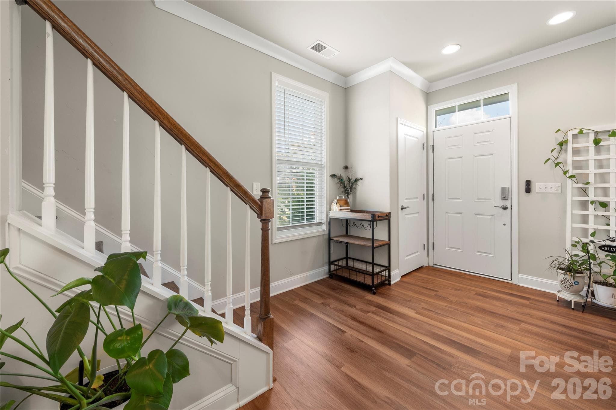 Single Family Residence at 8309 Scotney Bluff Avenue, Charlotte, photo 3 of 23