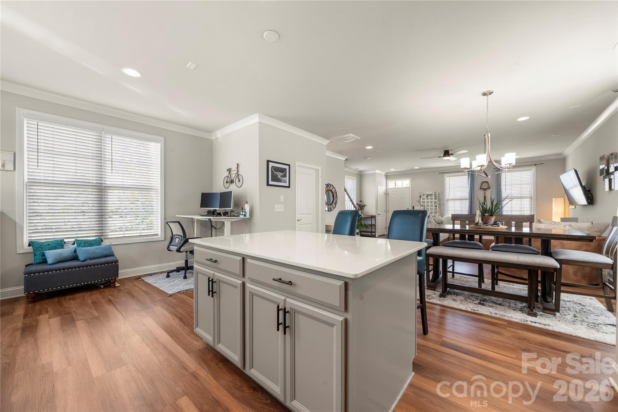 Single Family Residence at 8309 Scotney Bluff Avenue, Charlotte, photo 11 of 23