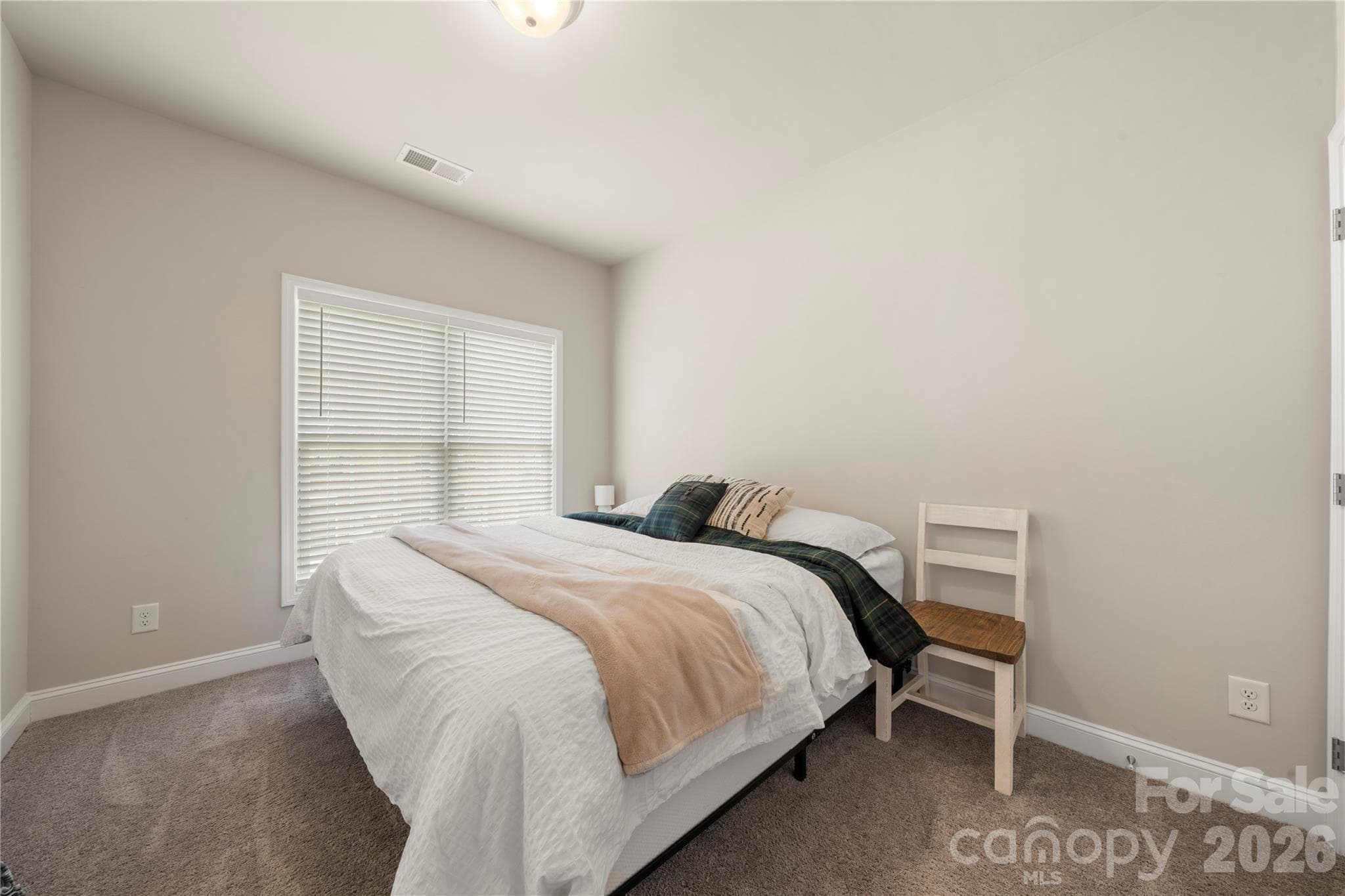 Single Family Residence at 8309 Scotney Bluff Avenue, Charlotte, photo 14 of 23