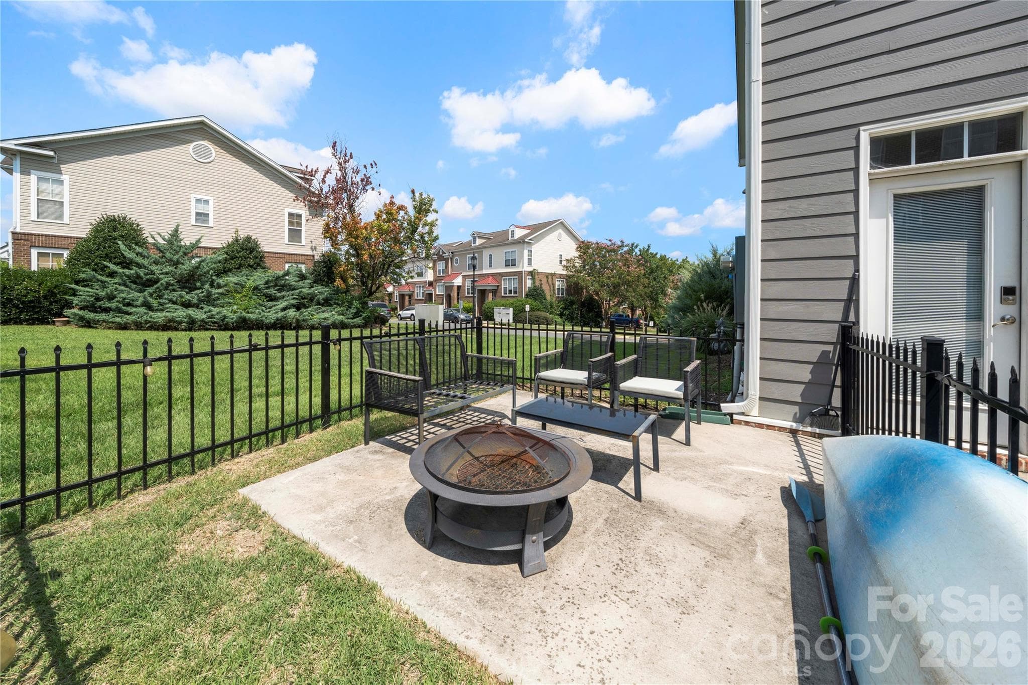 Single Family Residence at 8309 Scotney Bluff Avenue, Charlotte, photo 23 of 23
