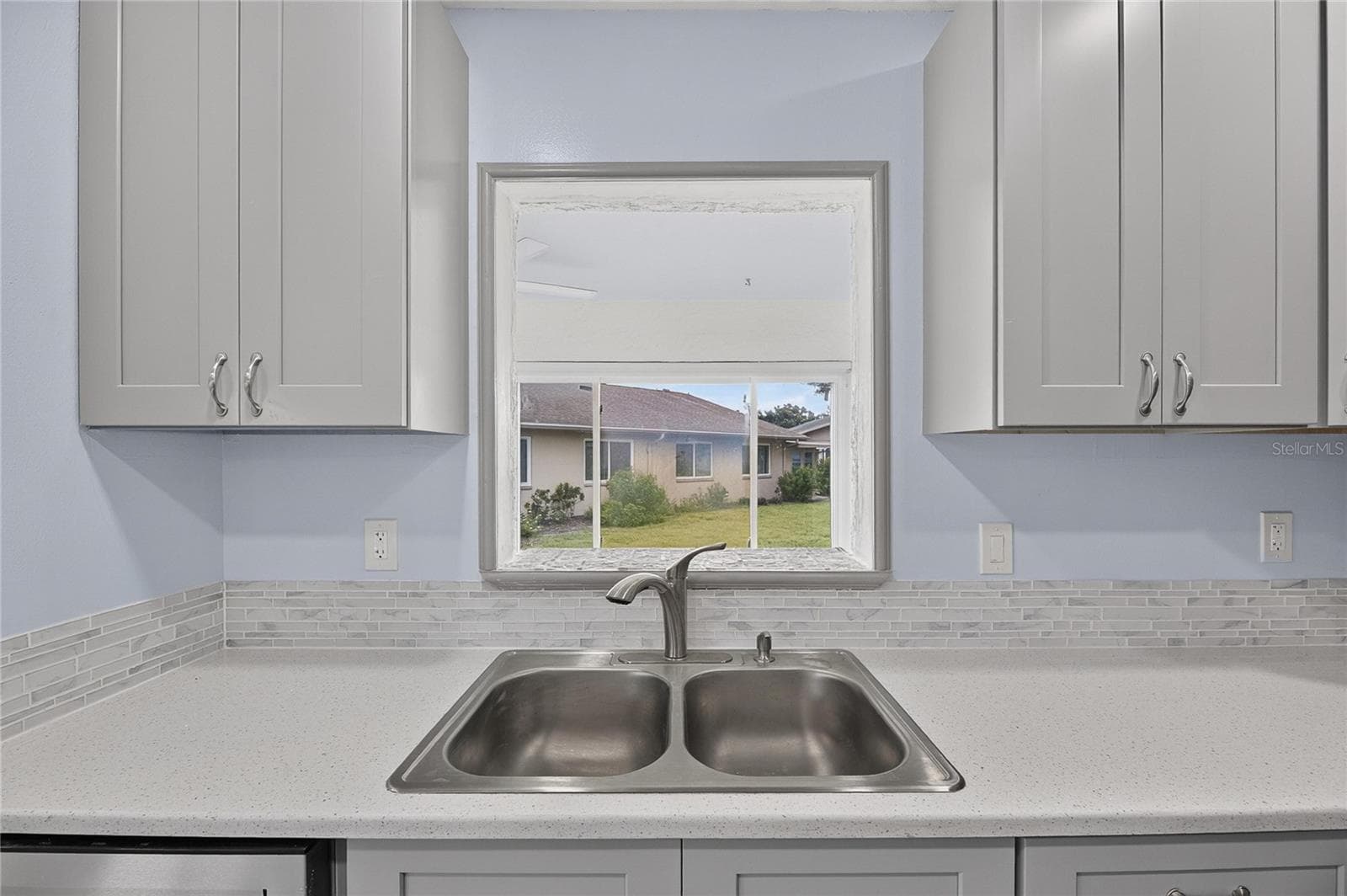 Condominium at 110 GLOUCESTER BLVD #346, SUN CITY CENTER, photo 7 of 75