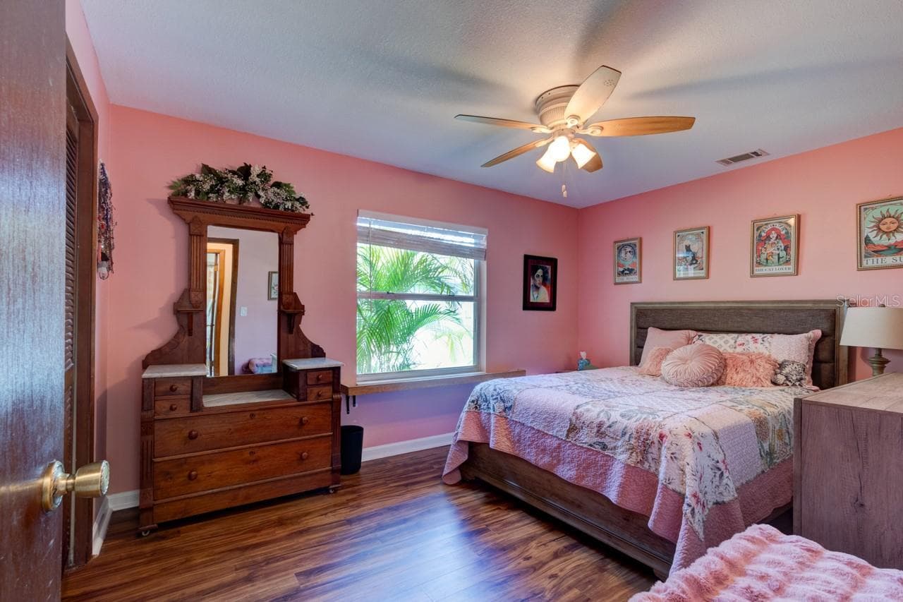 Single Family Residence at 16 LAUREL OAKS CIR, ORMOND BEACH, photo 17 of 46