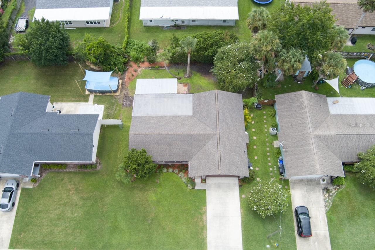 Single Family Residence at 16 LAUREL OAKS CIR, ORMOND BEACH, photo 33 of 46