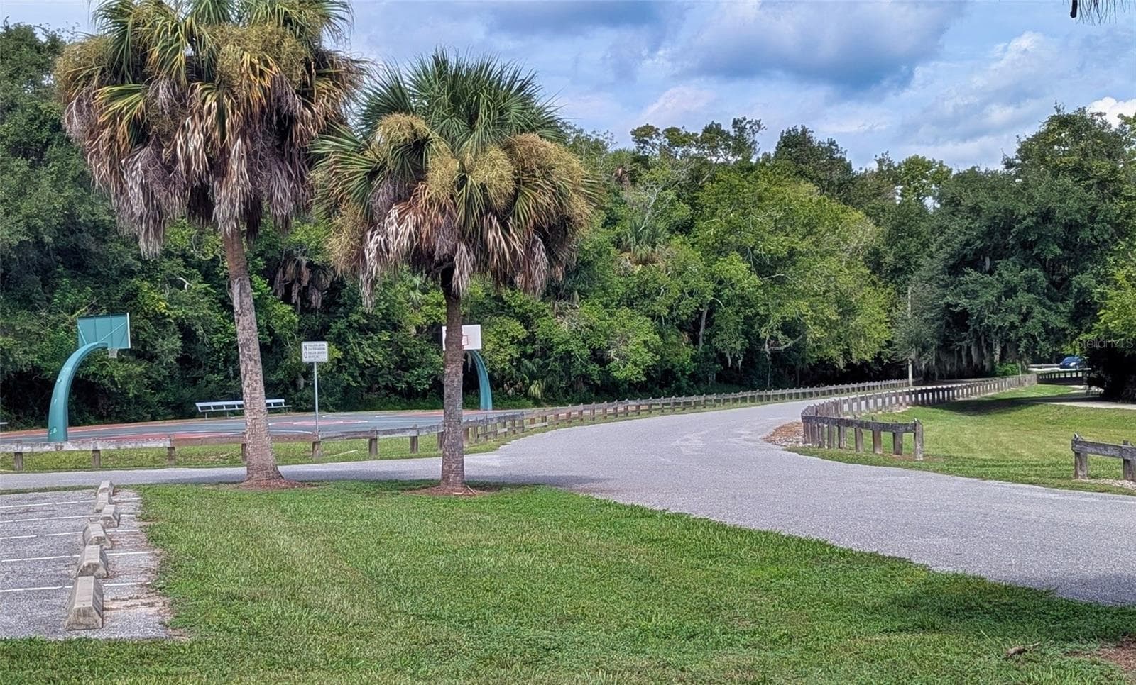 Single Family Residence at 16 LAUREL OAKS CIR, ORMOND BEACH, photo 45 of 46