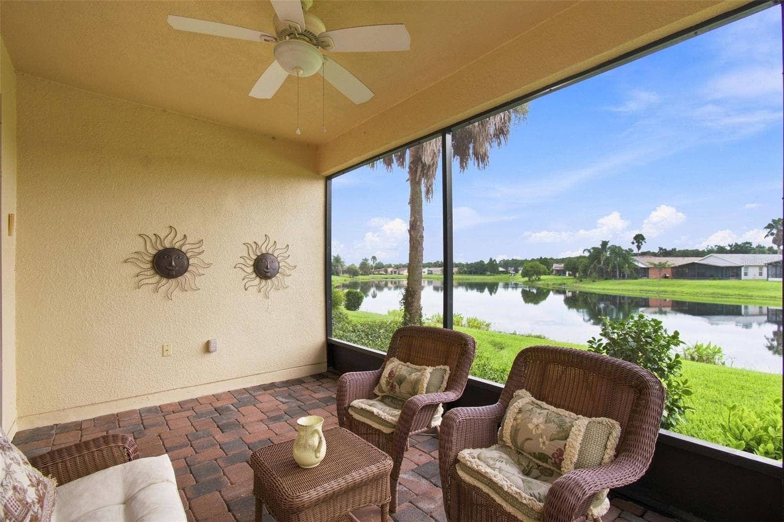 What a VIEW! - 133 GRAND CANAL DR, POINCIANA
