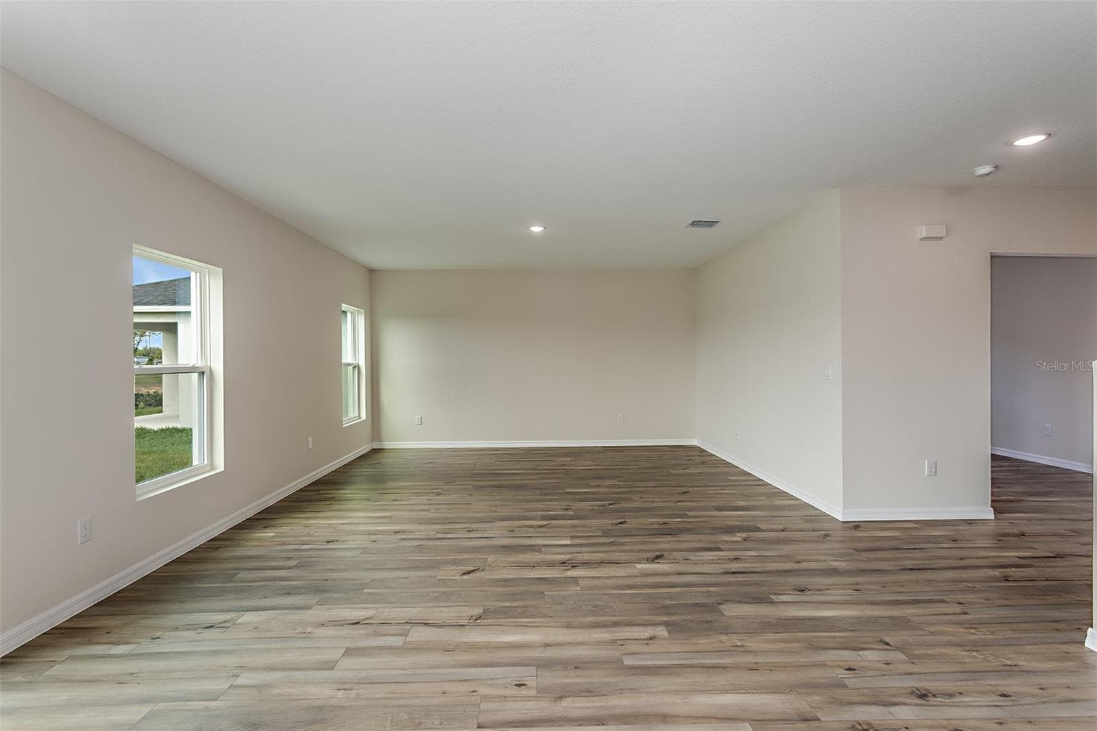 Single Family Residence at 36715 THORNHEDGE DR, ZEPHYRHILLS, photo 11 of 29