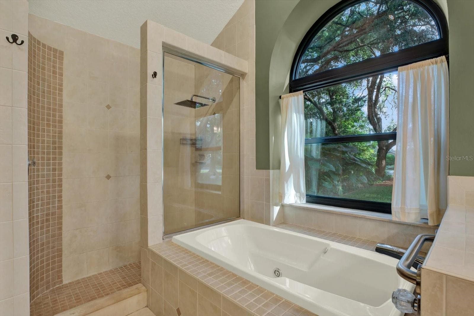 Single Family Residence at 18671 AUTUMN LAKE AVE, HUDSON, photo 21 of 45