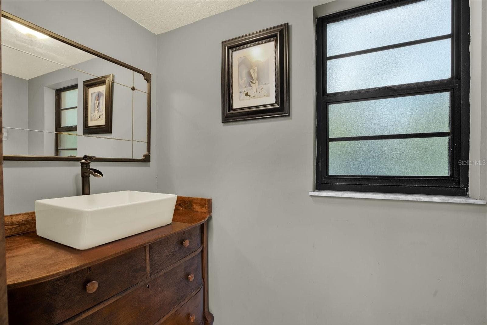 Single Family Residence at 18671 AUTUMN LAKE AVE, HUDSON, photo 27 of 45