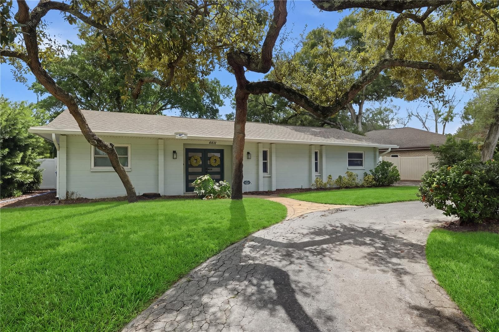 Single Family Residence at 4411 15TH ST N, ST PETERSBURG, photo 2 of 32