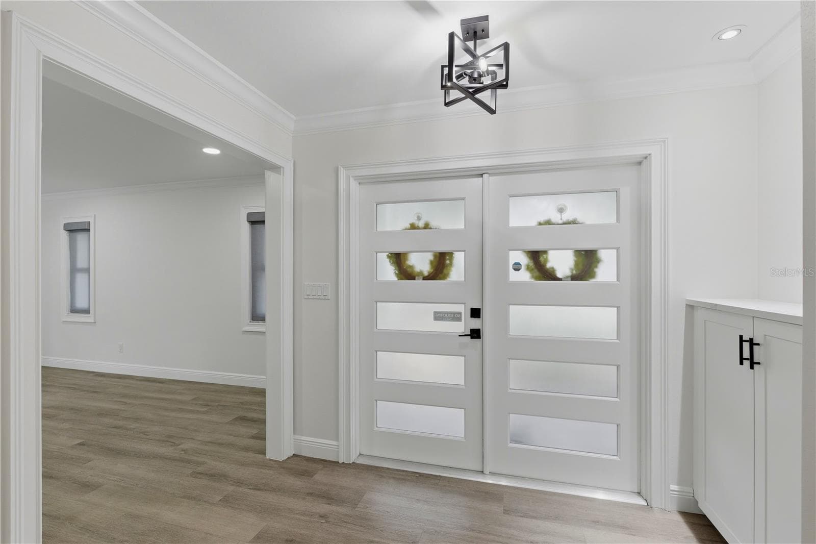 Single Family Residence at 4411 15TH ST N, ST PETERSBURG, photo 5 of 32