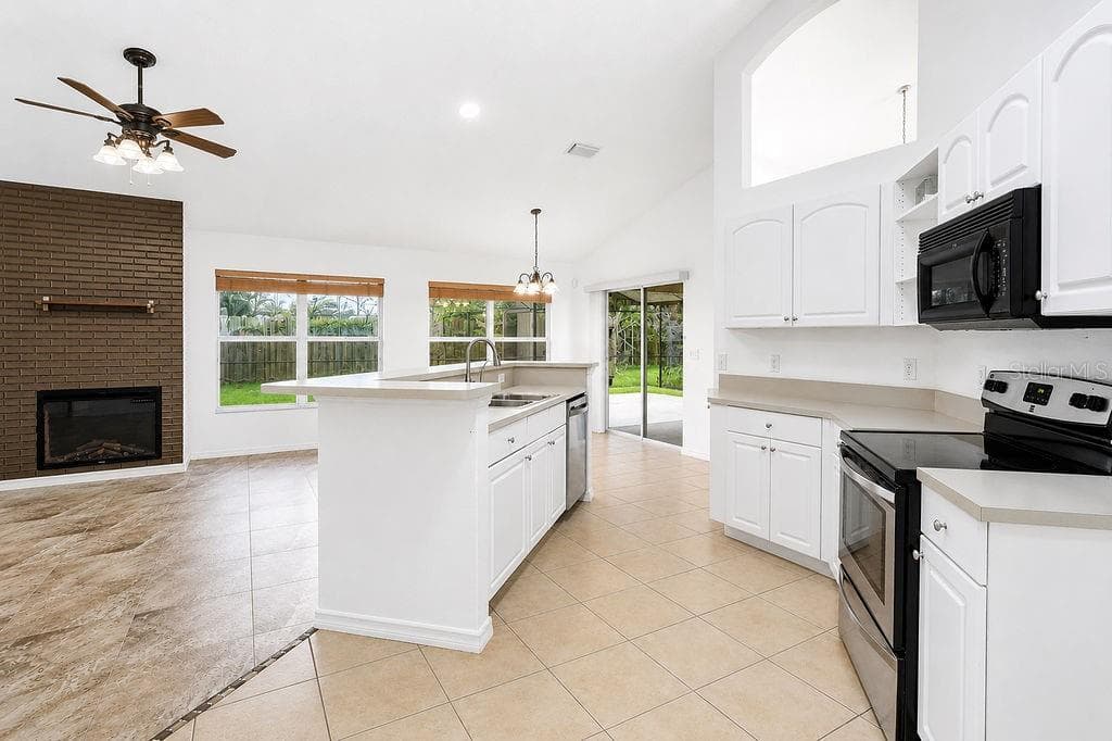 Single Family Residence at 2007 N PARKTON DR, DELTONA, photo 16 of 63