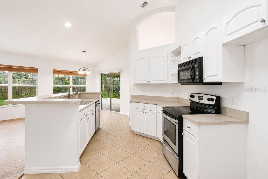 Single Family Residence at 2007 N PARKTON DR, DELTONA, photo 18 of 63