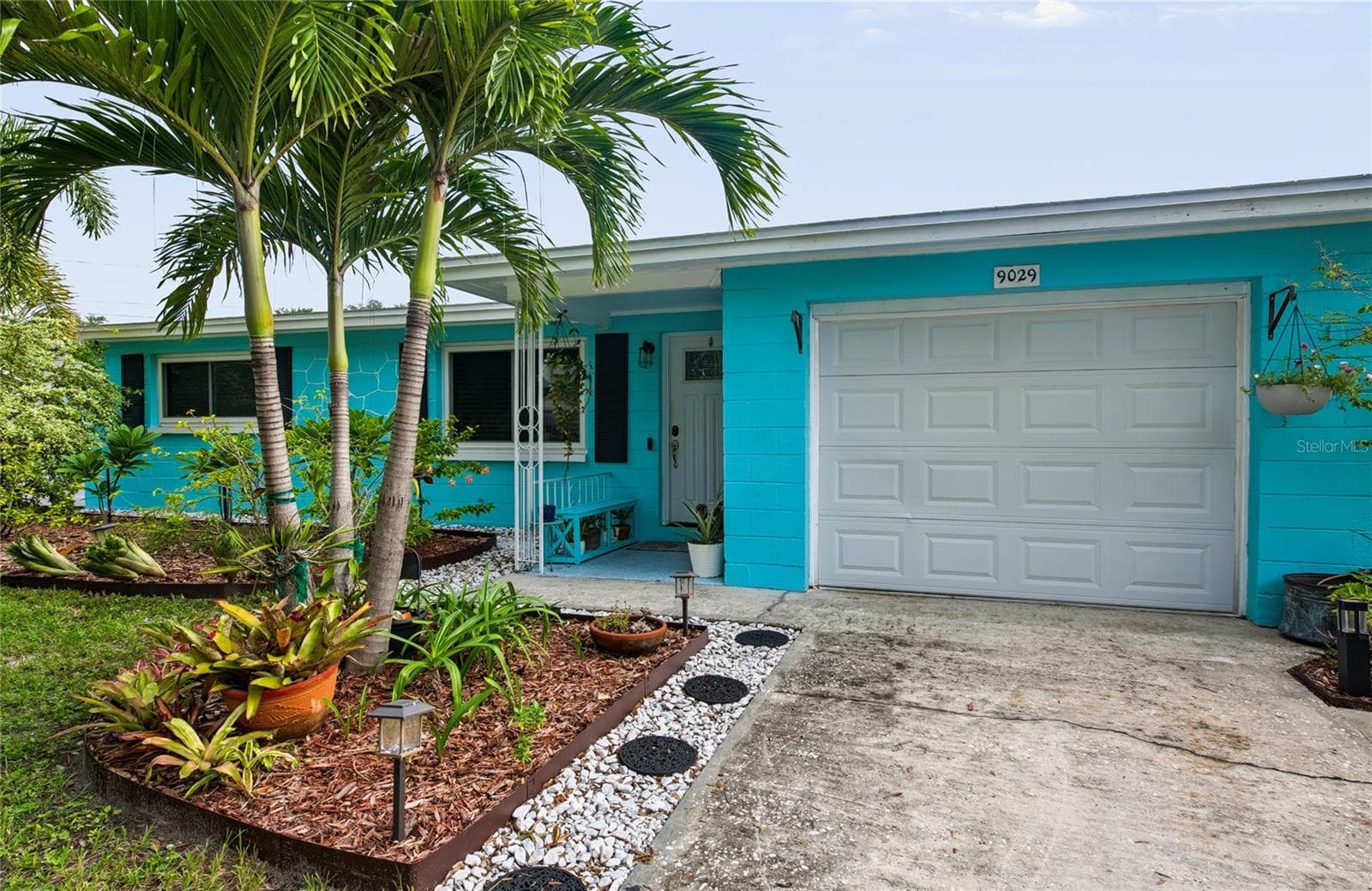 Single Family Residence at 9029 LEISURE LN N, LARGO, photo 5 of 53
