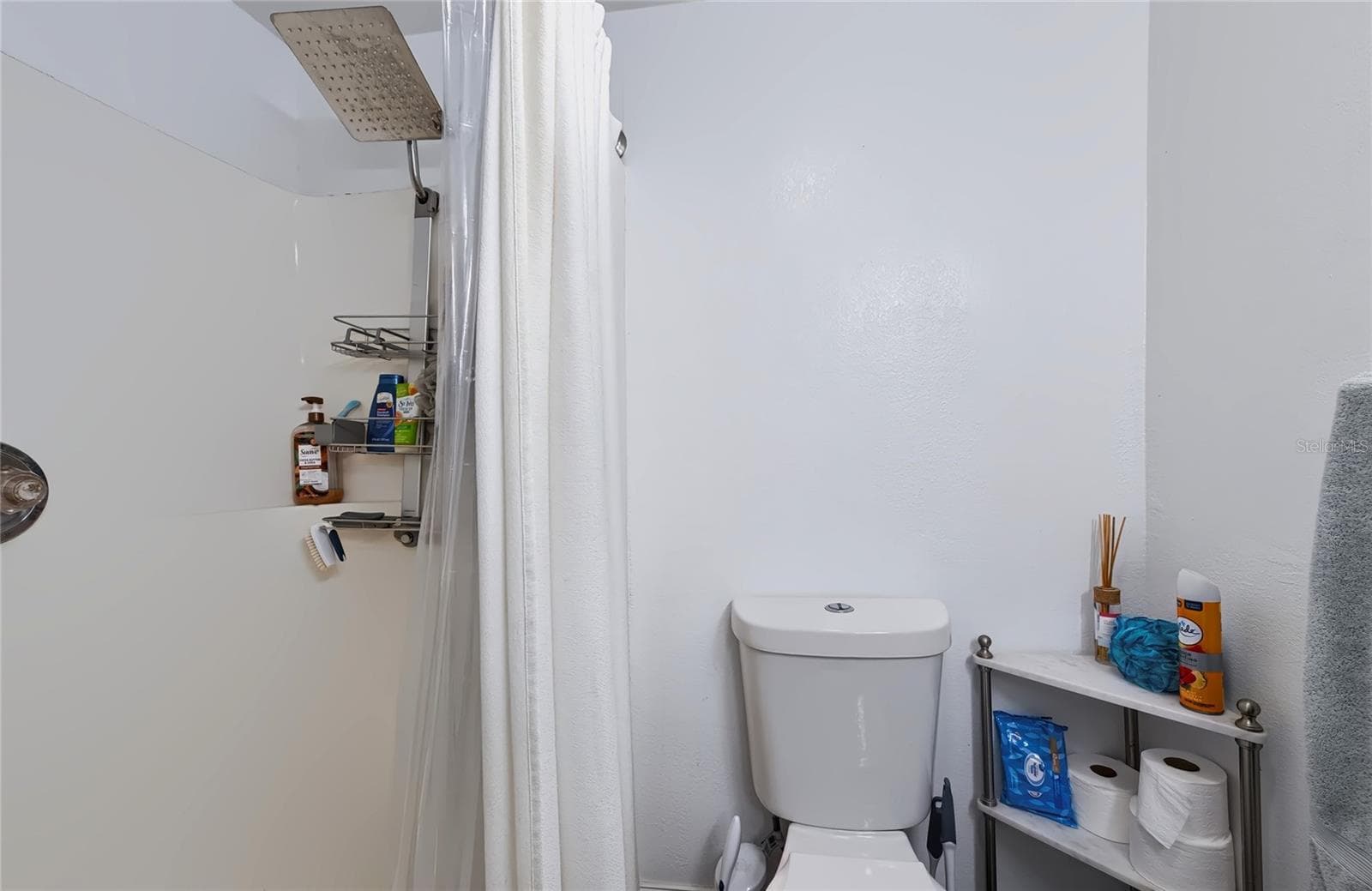 Single Family Residence at 9029 LEISURE LN N, LARGO, photo 28 of 53