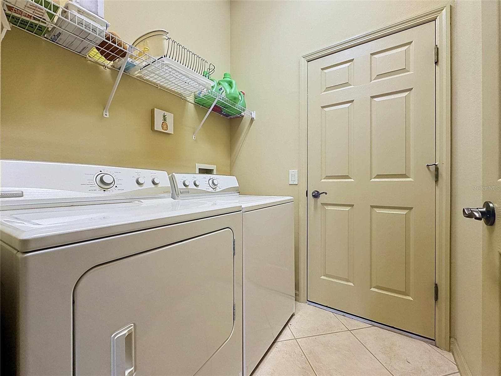 Single Family Residence at 122 FLAME VINE WAY, GROVELAND, photo 39 of 64