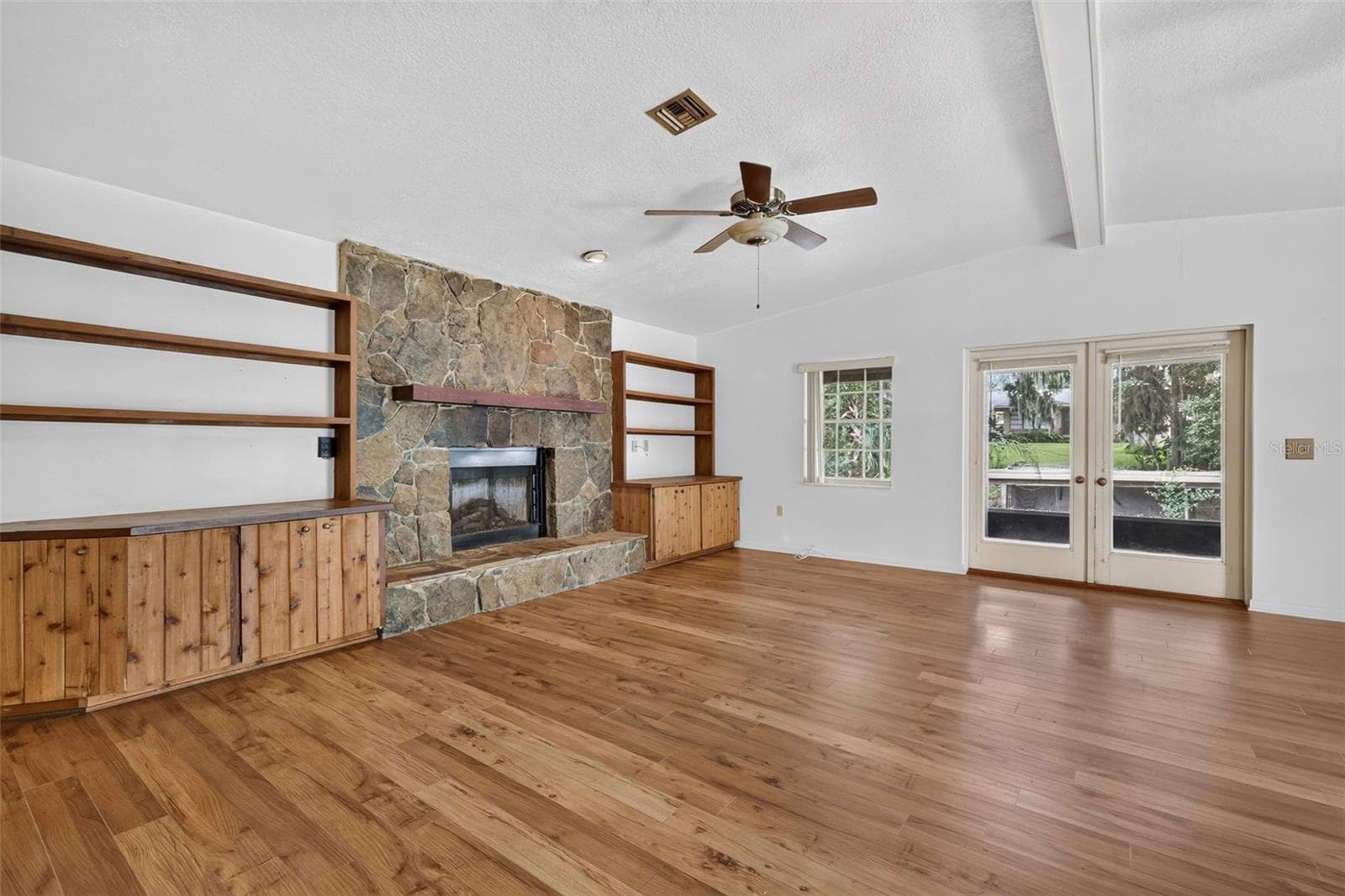 Single Family Residence at 8050 SPRING DR, YALAHA, photo 16 of 37