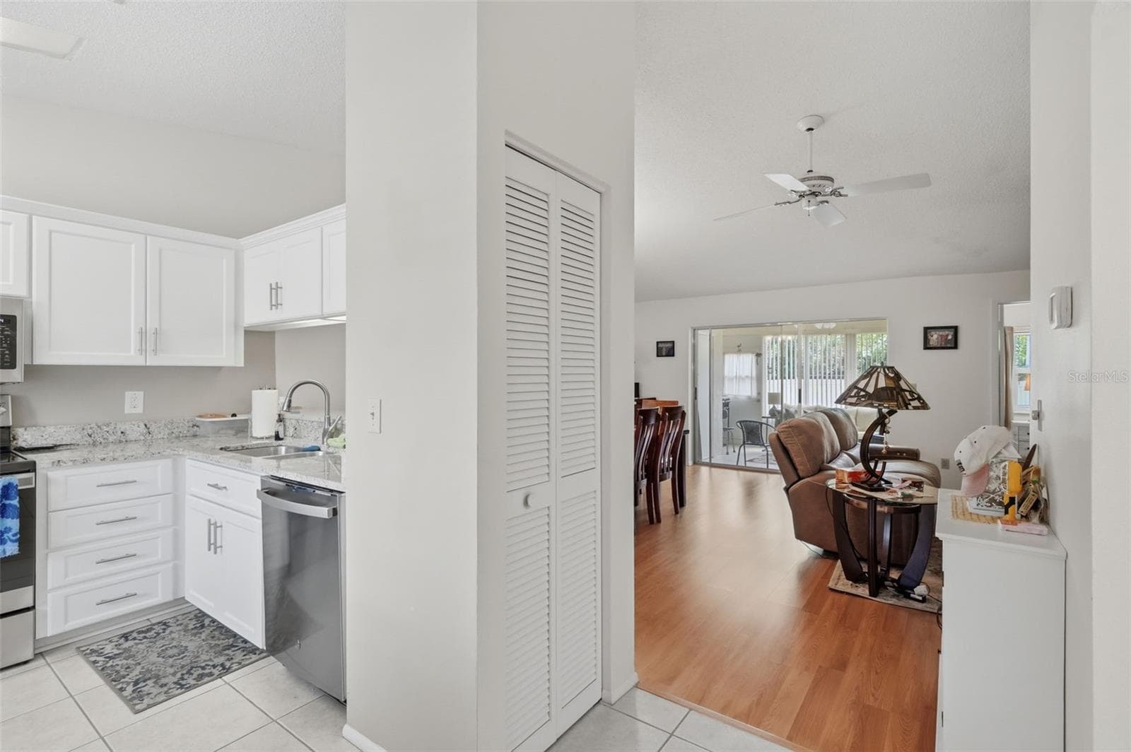 Condominium at 3828 SAILMAKER LN, HOLIDAY, photo 4 of 30