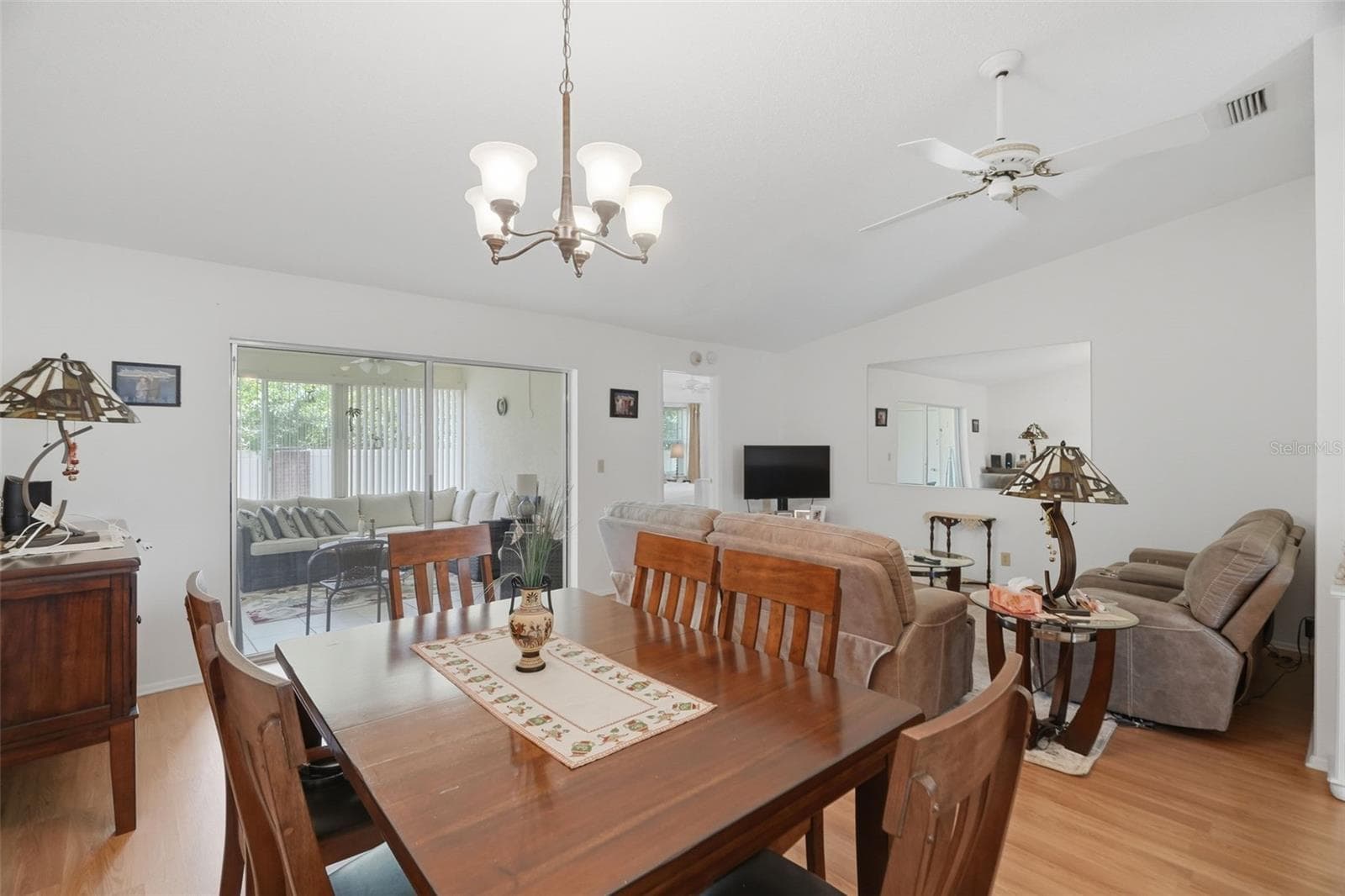 Condominium at 3828 SAILMAKER LN, HOLIDAY, photo 15 of 30