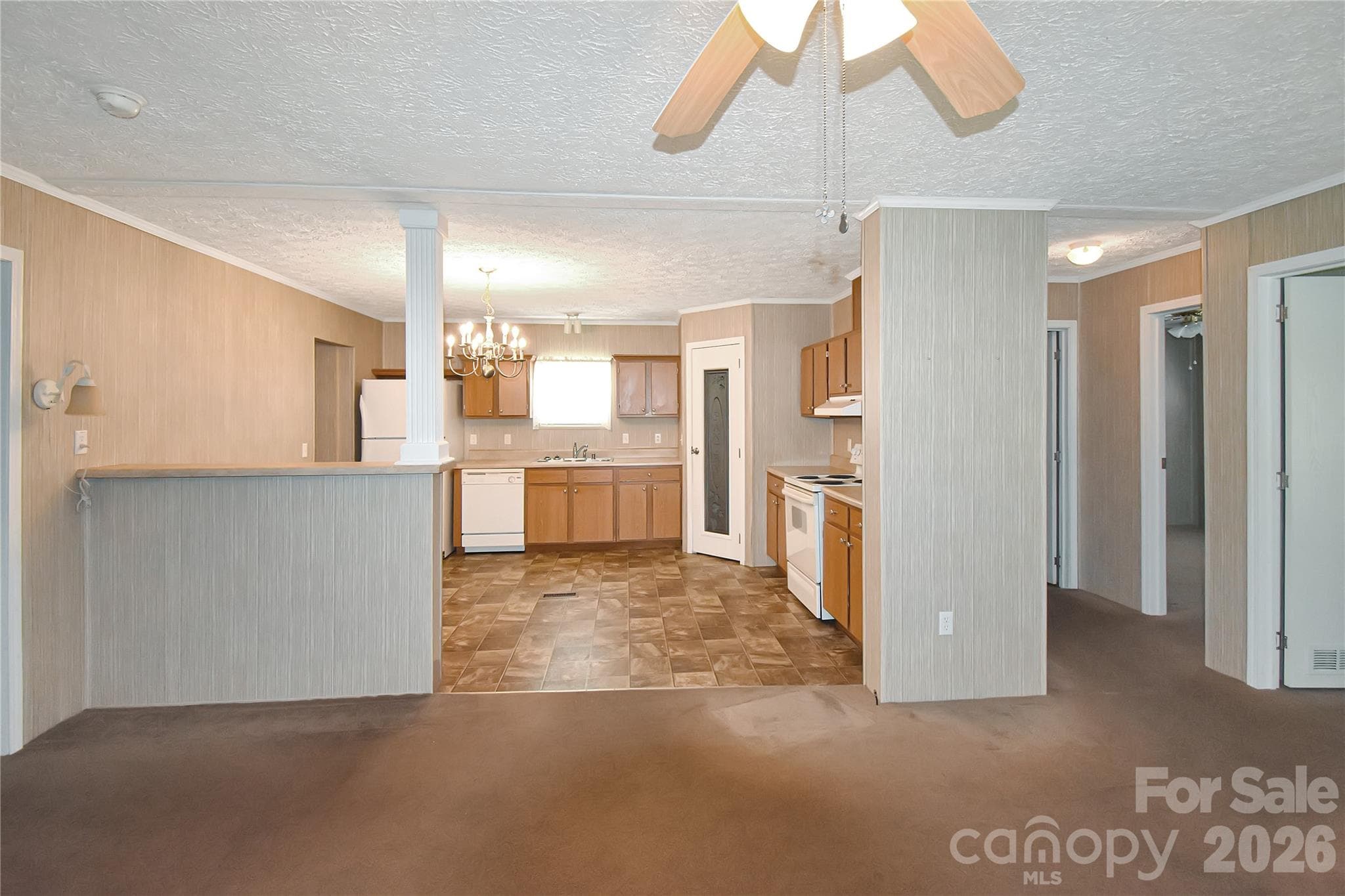 Single Family Residence at 432 Forest Place NW, Lenoir, photo 8 of 27