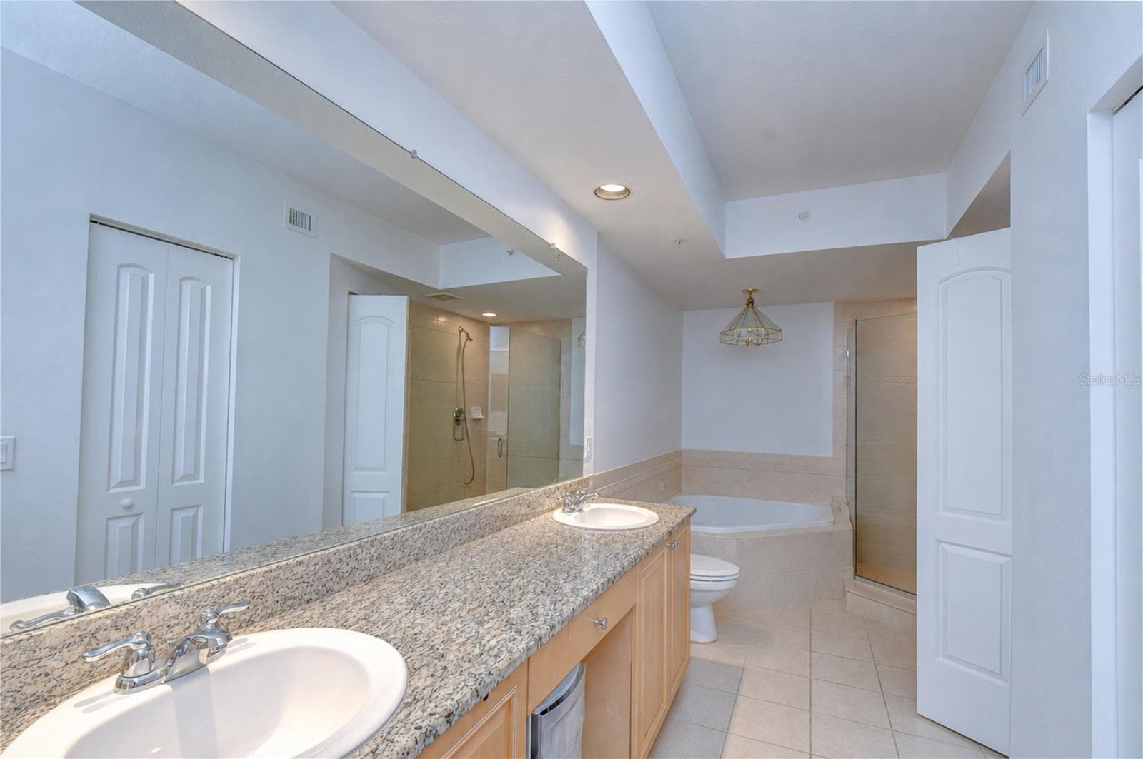 Condominium at 4516 SEAGULL DR #318, NEW PORT RICHEY, photo 24 of 51