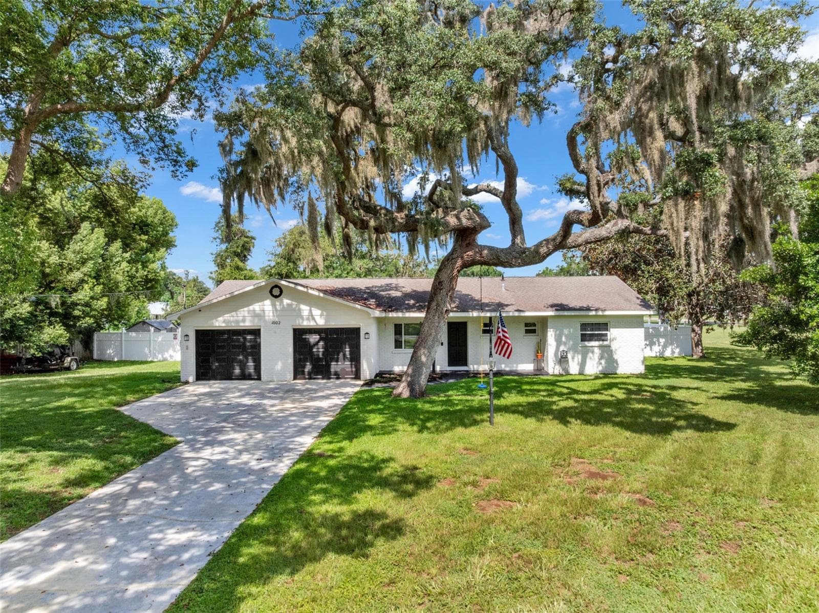 1002 KAY JEAN DR