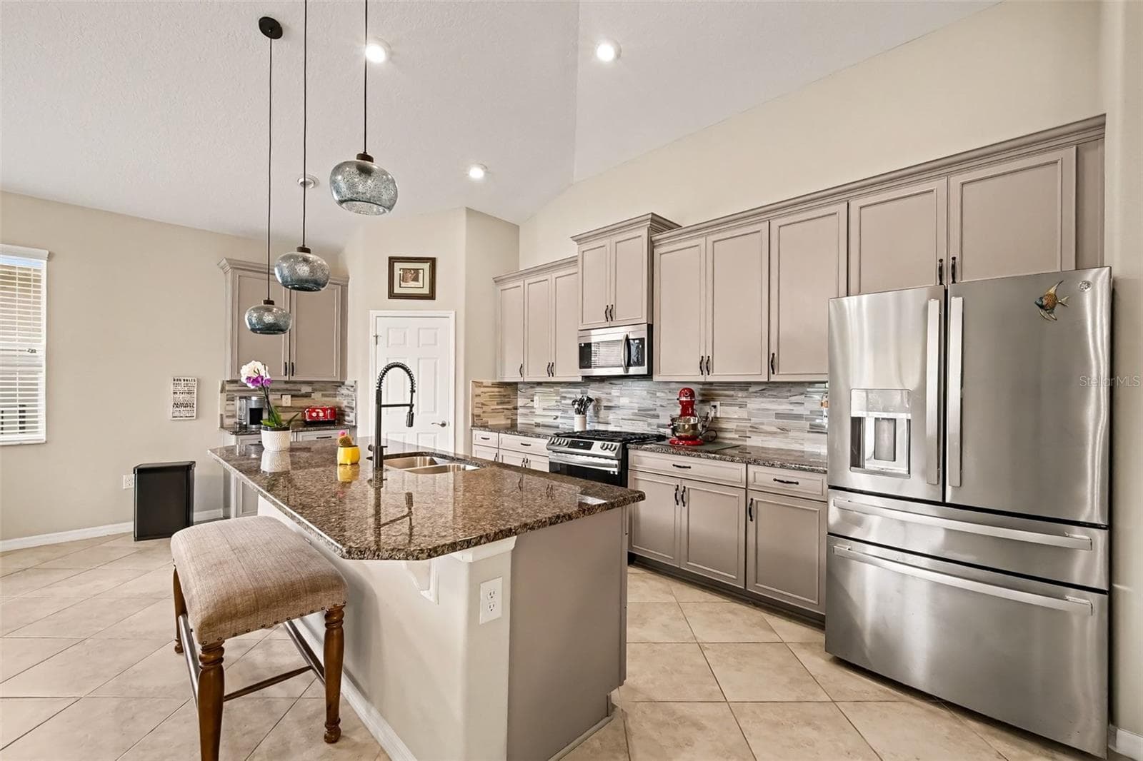 Single Family Residence at 43 LAGOON WAY, PALM COAST, photo 2 of 12