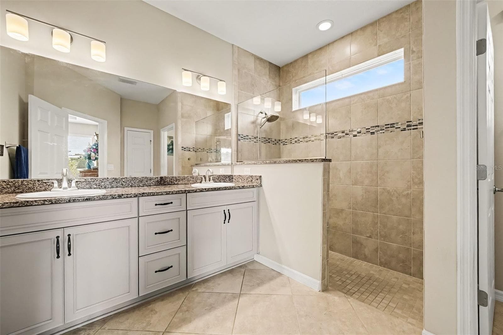 Single Family Residence at 43 LAGOON WAY, PALM COAST, photo 10 of 12