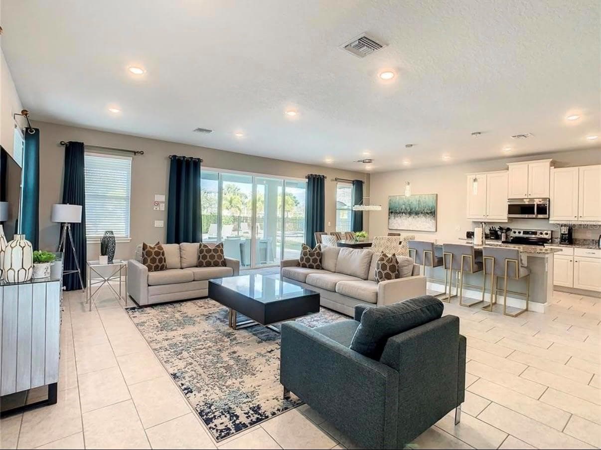 Single Family Residence at 448 SOUTHFIELD ST, KISSIMMEE, photo 3 of 43