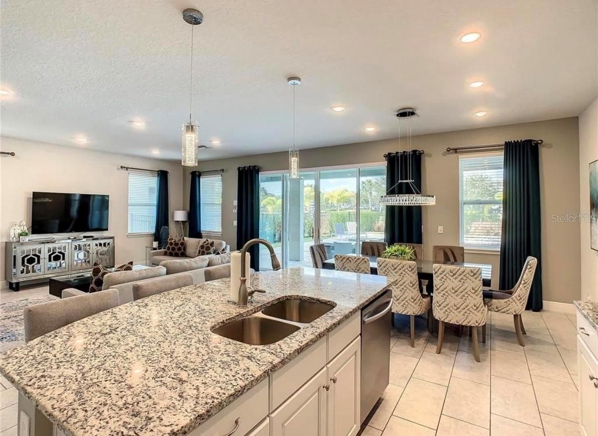 Single Family Residence at 448 SOUTHFIELD ST, KISSIMMEE, photo 11 of 43