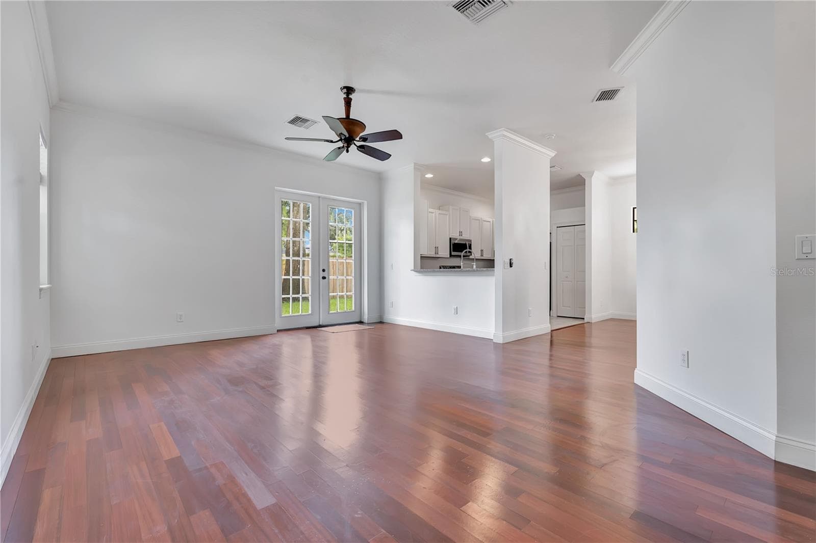 Townhouse at 134 E ESTHER ST #A, ORLANDO, photo 10 of 43