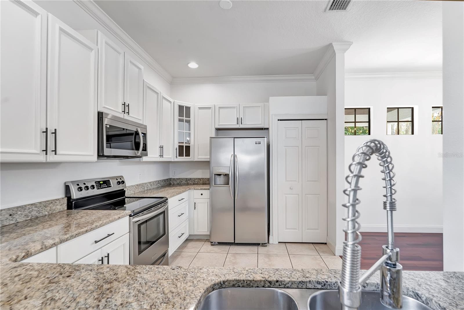 Townhouse at 134 E ESTHER ST #A, ORLANDO, photo 13 of 43
