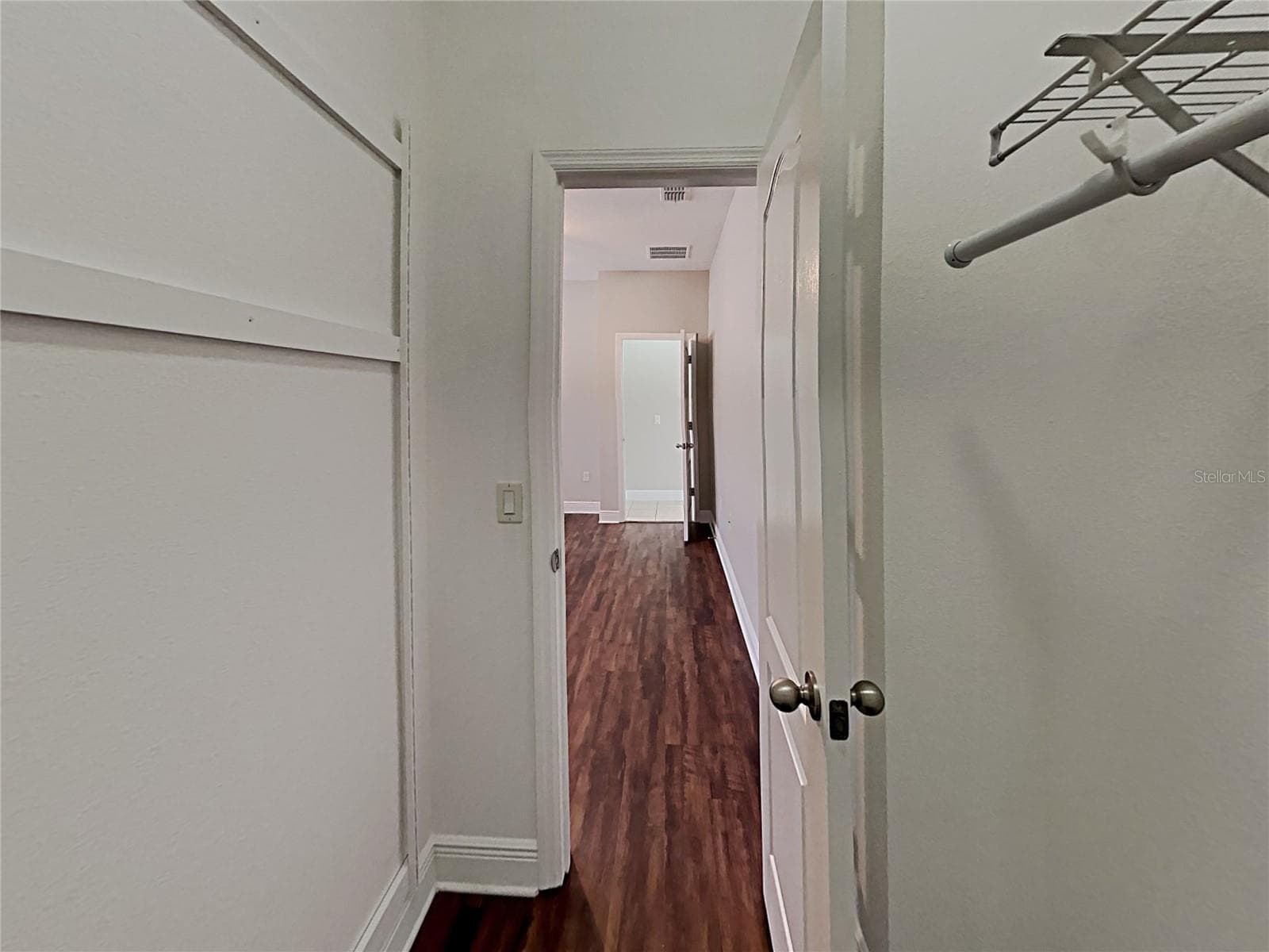 Single Family Residence at 7033 FEATHER WOOD DR, RUSKIN, photo 5 of 17